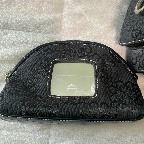 Kathy Van Zeeland Black Shoulder Bag with Silver Details - Picture 7 of 7